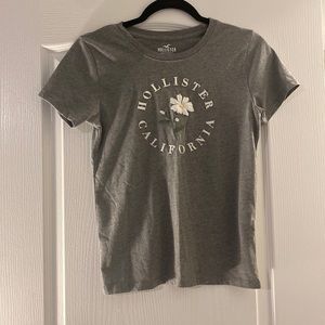 Worn once, Hollister California nice t-shirt with a flower, adult xs